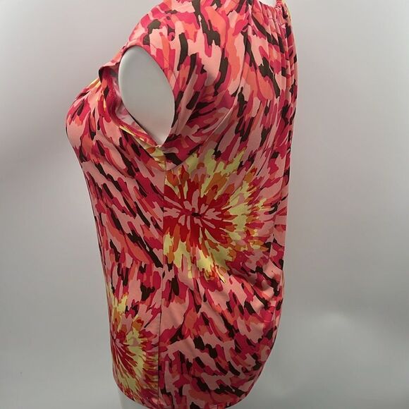 Axcess dahlia floral short sleeve top size large - Picture 3 of 5